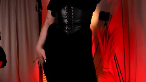 Snapshot of doublee_trouble chatting on March 12, 2025, 12:53 am Eva ana Liza online show from March 12, 2025, 12:53 am