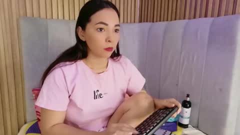 Snapshot of doublepleasure69_ chatting on May 15, 2026, 2:35 pm doublepleasure69_ online show from May 15, 2026, 2:35 pm