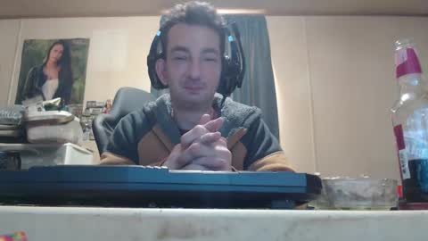 Jess online show from October 24, 2025, 8:27 pm