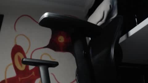 douglas_drake online show from September 19, 2025, 11:11 am