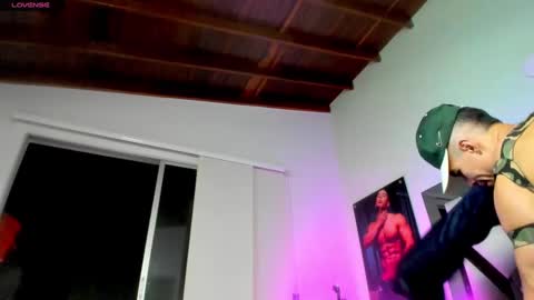 Snapshot of douglassafado chatting on January 5, 2025, 9:05 am Douglas Safado online show from January 5, 2025, 9:05 am