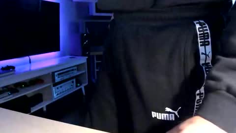 dr_dave20 online show from November 14, 2025, 2:05 pm