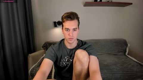 Mervin  online show from October 16, 2025, 8:43 pm