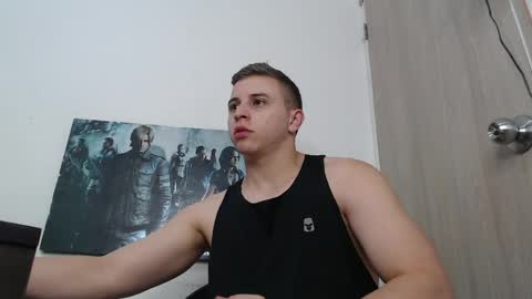 Snapshot of draco_boy2000 chatting on May 20, 2026, 11:33 pm draco_boy2000 online show from May 20, 2026, 11:33 pm