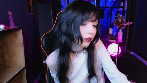 Draculaura online show from January 29, 2025, 3:37 pm