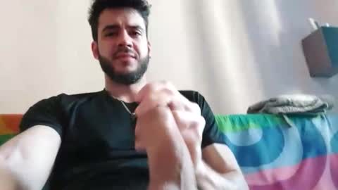 draculhot online show from April 18, 2026, 3:27 pm