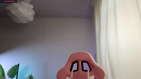 Lisbeth Salander online show from November 24, 2025, 5:51 am