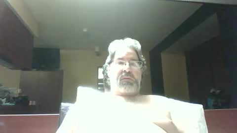 Snapshot of dragonbimale chatting on December 31, 2024, 2:29 am DragonBiMale online show from December 31, 2024, 2:29 am