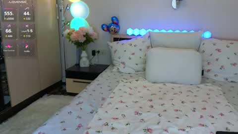 Katya online show from October 20, 2025, 7:53 am