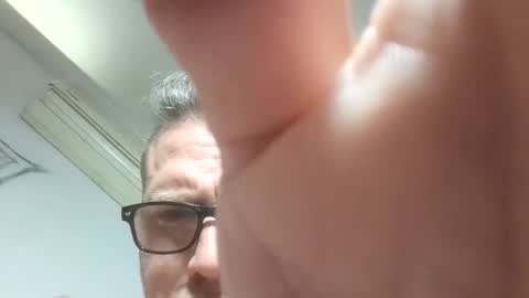 dragonred221 online show from October 4, 2025, 3:26 am