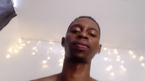 Drake 23 online show from December 14, 2025, 8:02 pm