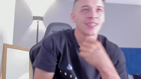 Snapshot of drake_carter1 chatting on December 29, 2024, 2:49 am drake_carter1 online show from December 29, 2024, 2:49 am
