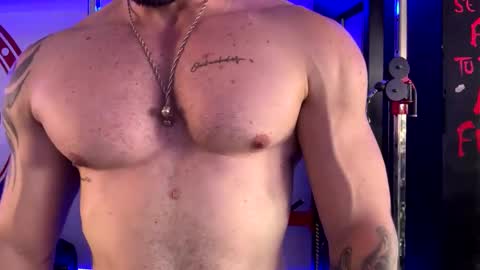 drake_cole11 online show from December 30, 2024, 5:23 pm