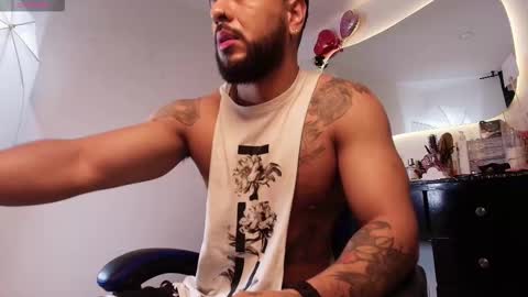 Snapshot of drake_jackson11 chatting on February 4, 2026, 11:05 am drake jackson11 online show from February 4, 2026, 11:05 am