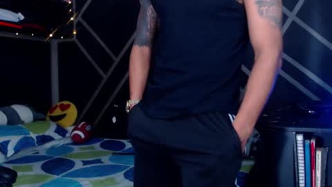 Drake online show from October 15, 2025, 4:23 am