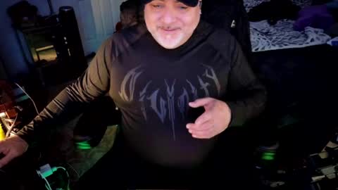 Snapshot of drake_r_darkrose chatting on July 17, 2026, 1:56 am Drake D Vamp aka Drake DarkRose online show from July 17, 2026, 1:56 am