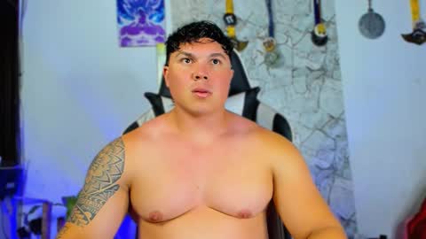 drake_xion1 online show from October 6, 2025, 10:40 pm