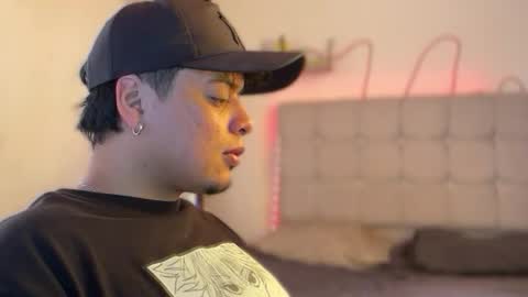 drakeeee online show from April 7, 2026, 1:55 pm