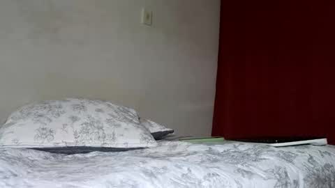 Andrs  Independent Model online show from September 26, 2025, 10:19 am