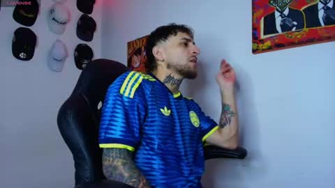 Snapshot of drako_lives_show chatting on July 7, 2026, 5:21 am - NEW ACCOUNT Independent model online show from July 7, 2026, 5:21 am