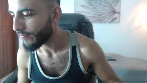 Snapshot of drakos_hairy chatting on February 22, 2025, 11:24 pm Drakos online show from February 22, 2025, 11:24 pm