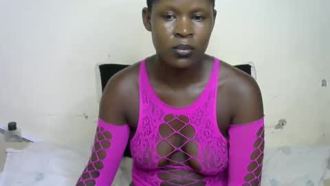 drama_queeen online show from February 27, 2026, 3:45 pm