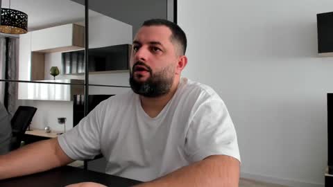 Draven A online show from February 11, 2025, 9:31 am