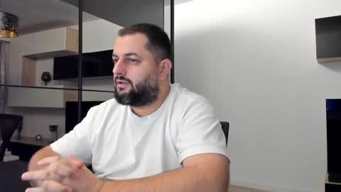 Draven A online show from February 15, 2025, 4:56 pm