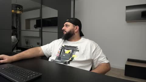 DravenPeak online show from November 27, 2025, 8:44 pm