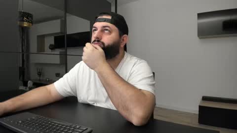 DravenPeak online show from December 18, 2025, 3:07 pm