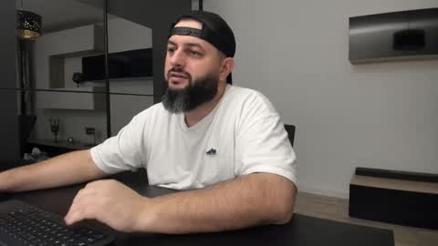 DravenPeak online show from December 22, 2025, 7:33 pm