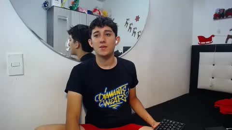 -- nicolle and jhon -- online show from January 6, 2026, 7:23 am