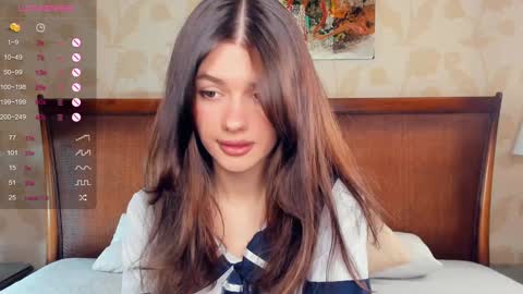 Hi Im Monika Welcome to my room online show from September 18, 2025, 8:05 am
