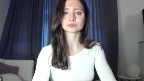 Nicole online show from March 9, 2026, 7:56 am