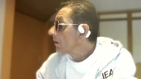 Dreambob online show from October 12, 2025, 11:31 am