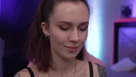 Snapshot of dreamgogo chatting on February 21, 2025, 8:27 pm Sarah online show from February 21, 2025, 8:27 pm