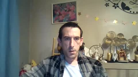 dreamguy38 online show from October 4, 2025, 6:00 am