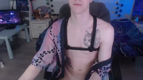 Yukichi online show from October 8, 2025, 5:49 am