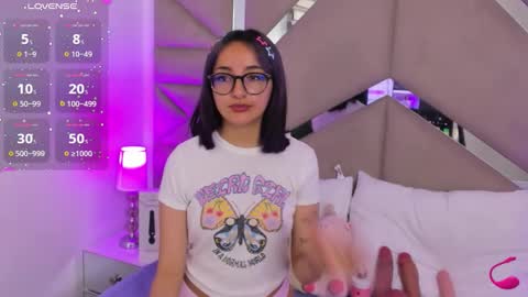 dreammy_kitty online show from January 16, 2026, 1:26 pm