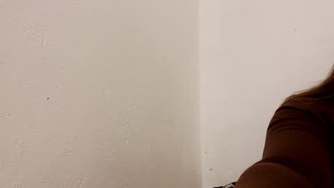 Mila online show from December 3, 2024, 3:44 pm