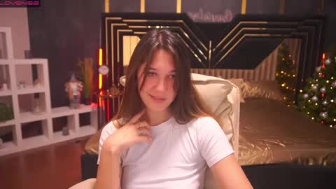 Lina online show from December 9, 2024, 10:32 am