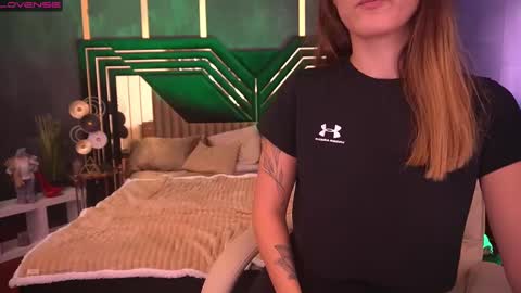 Lina online show from December 19, 2024, 10:56 am