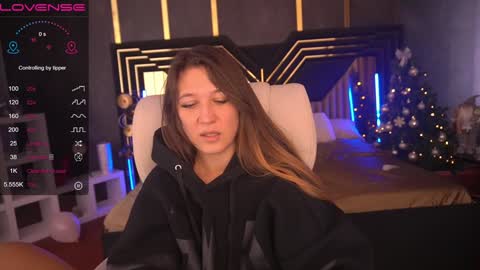 Lina online show from December 30, 2024, 10:32 am