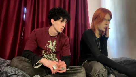 Snapshot of dreamypair chatting on April 1, 2026, 8:37 am Elena and Nikolai online show from April 1, 2026, 8:37 am