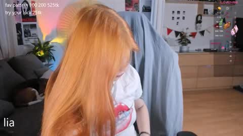 my name is Lia online show from September 19, 2025, 9:04 pm