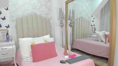 drinklau18 online show from February 20, 2026, 3:36 am