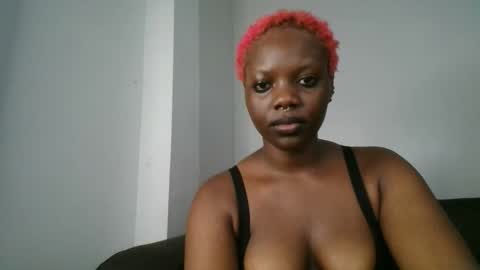 Snapshot of drip_doll chatting on October 26, 2025, 4:24 pm Drip Doll online show from October 26, 2025, 4:24 pm