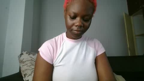 Snapshot of drip_doll chatting on October 29, 2025, 7:43 am Drip Doll online show from October 29, 2025, 7:43 am