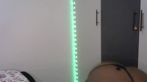 drip_queenxx online show from September 8, 2025, 9:03 pm