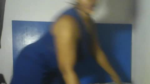 Snapshot of drip_queenxx1 chatting on July 27, 2026, 10:44 am drip_queenxx1 online show from July 27, 2026, 10:44 am